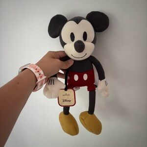 NWT Disney Hallmark Mickey Mouse Collectible Sock Stuffed Animal Plush